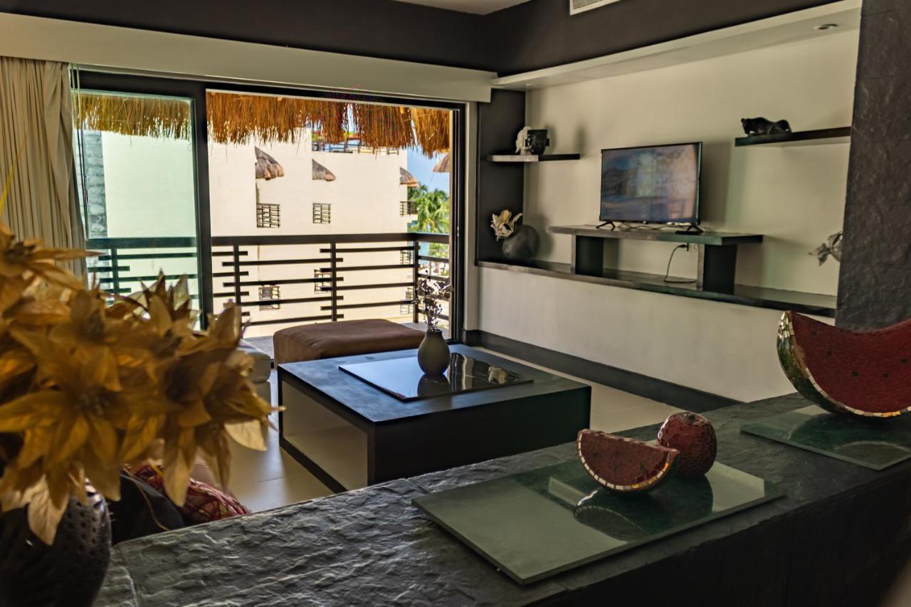 Aldea Thai Beachfront Condos Playa del Carmen Exteriör bild